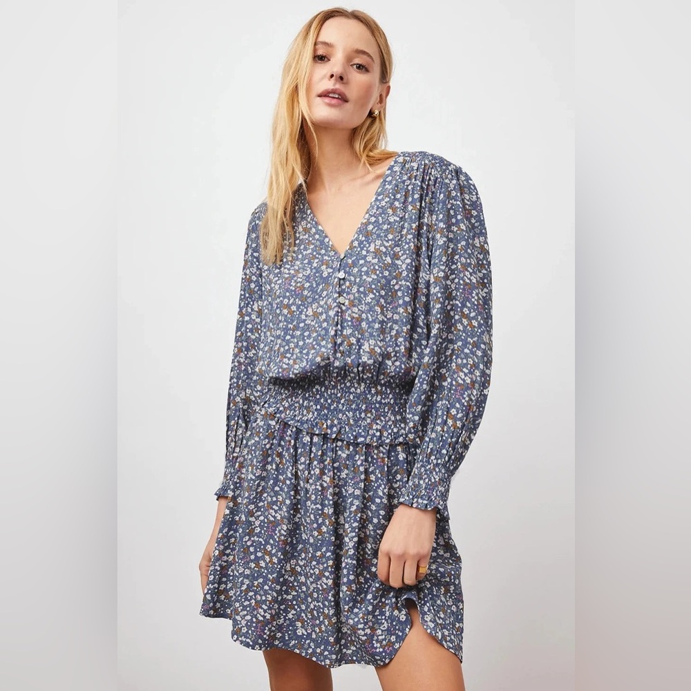 Rails Zana Blue Ditsy Floral Dress Size Large Long Sleeve Tea Beach Resort
